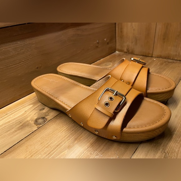 Universal Threads Slip On Slides Sandals Women’s Size 9.5 - Picture 1 of 14